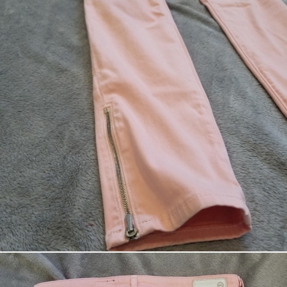 Pink Jeans 🩷 - Picture 4 of 9